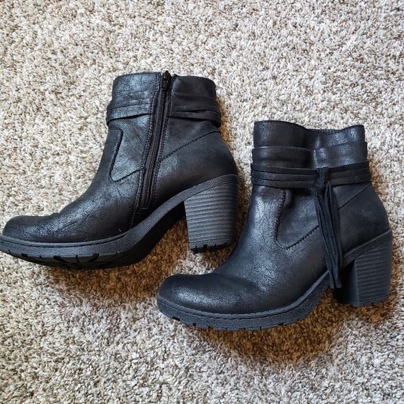 b.o.c Black fringe ankle bootie - Picture 1 of 4
